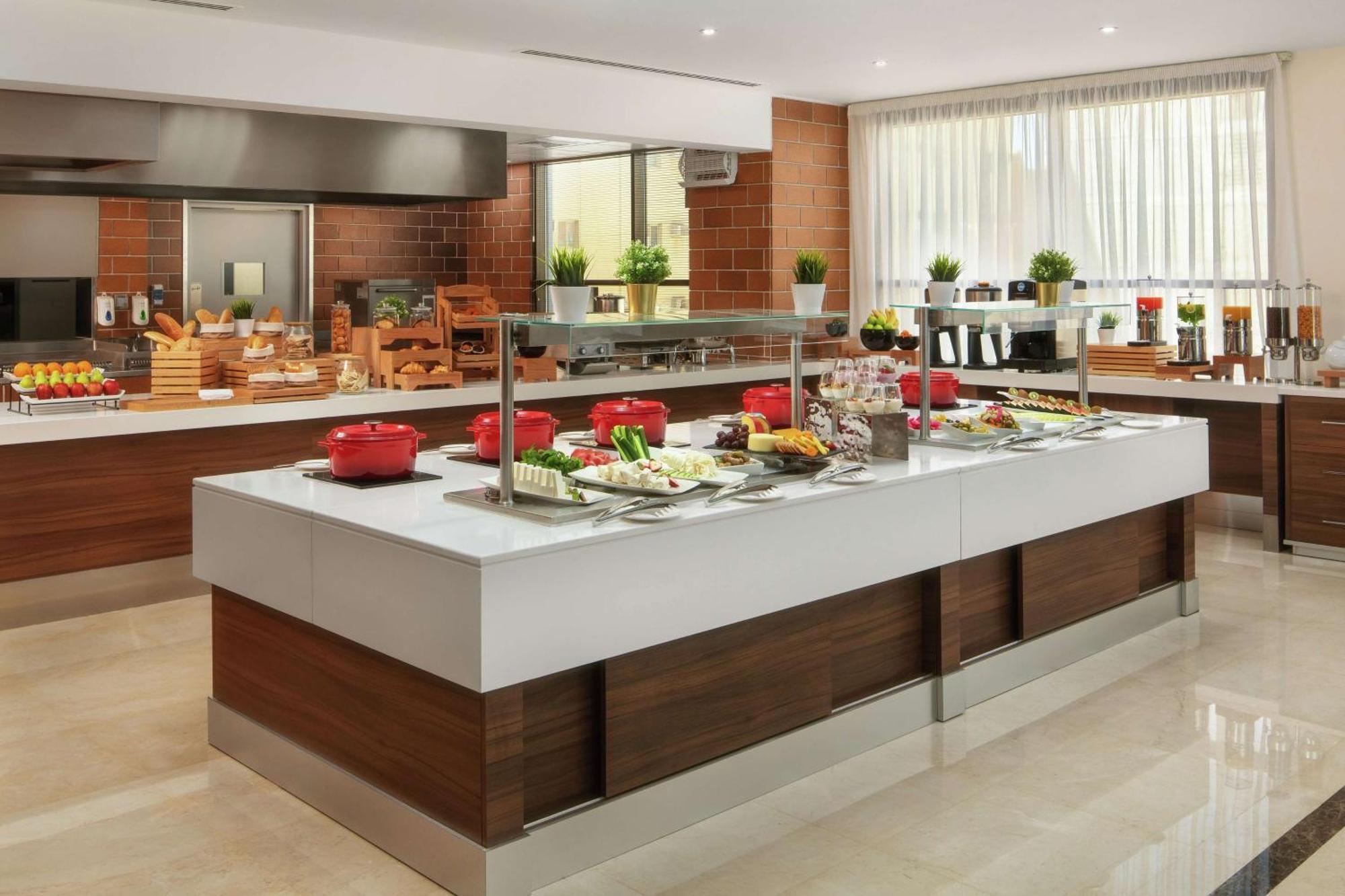 Hilton Garden Inn Al Al Jubail Exterior foto